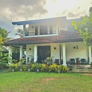 https://bivora-villa.negombohotels.net