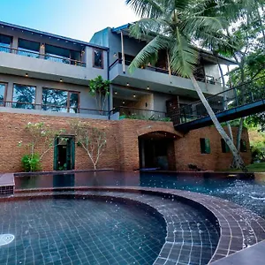 https://ayur-ayur-ayurveda-retreat.negombohotels.net